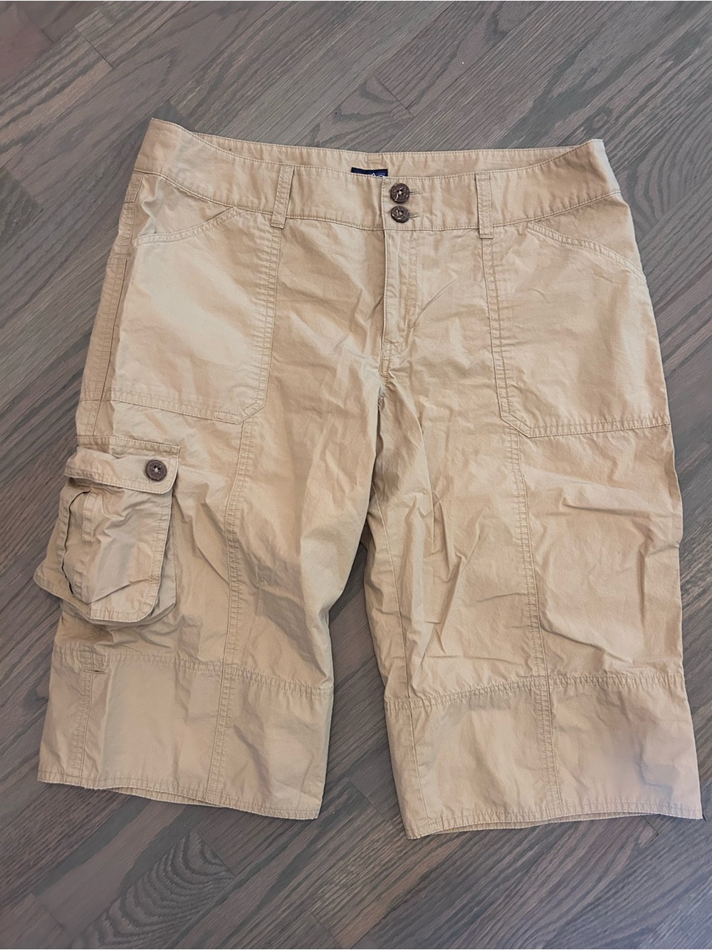 Patagonia Women’s Super Cali Cargo Shorts with Side Pocket